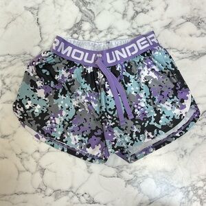 Under Armour girls shorts. Size small